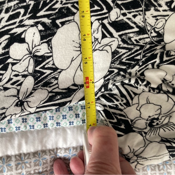 Small Agnes and Dora midi dress - Picture 5 of 6